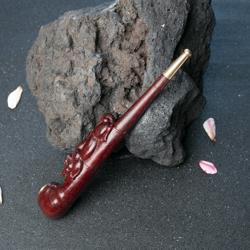 天然鸡血红小叶紫檀貔貅烟斗-红掌柜