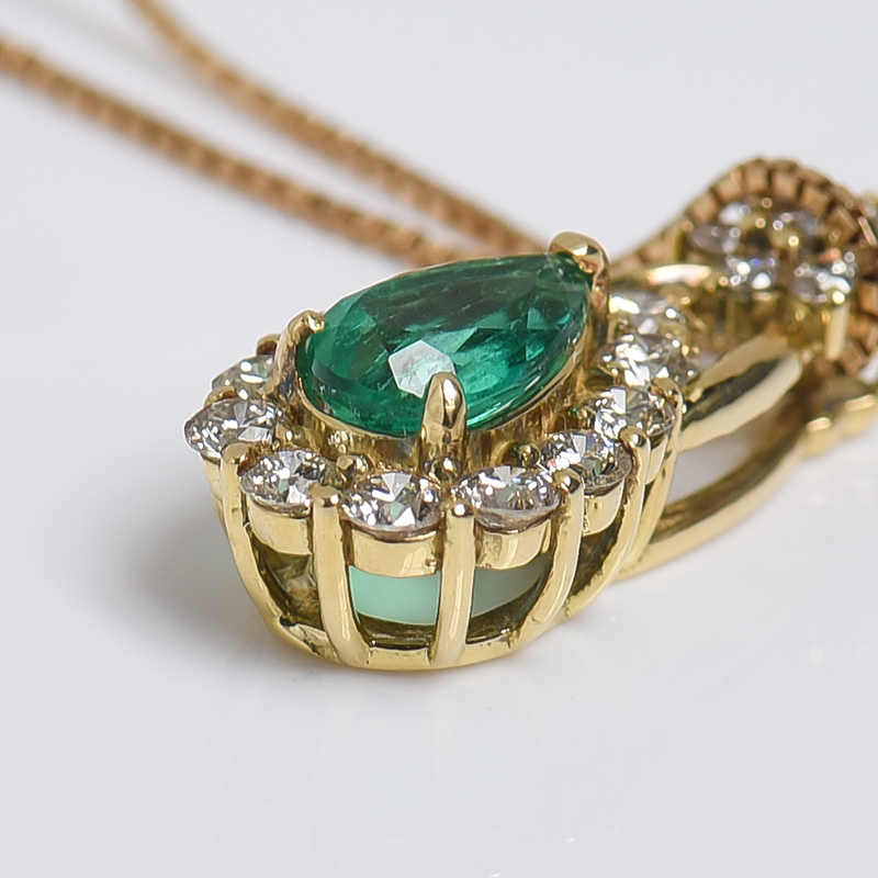 18K金镶钻天然蓝绿色祖母绿项链-红掌柜