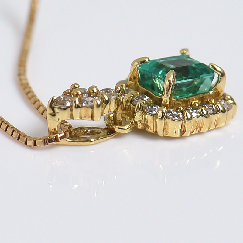 祖母绿刻面项链-红掌柜