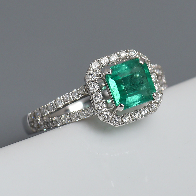 祖母绿刻面戒指-红掌柜