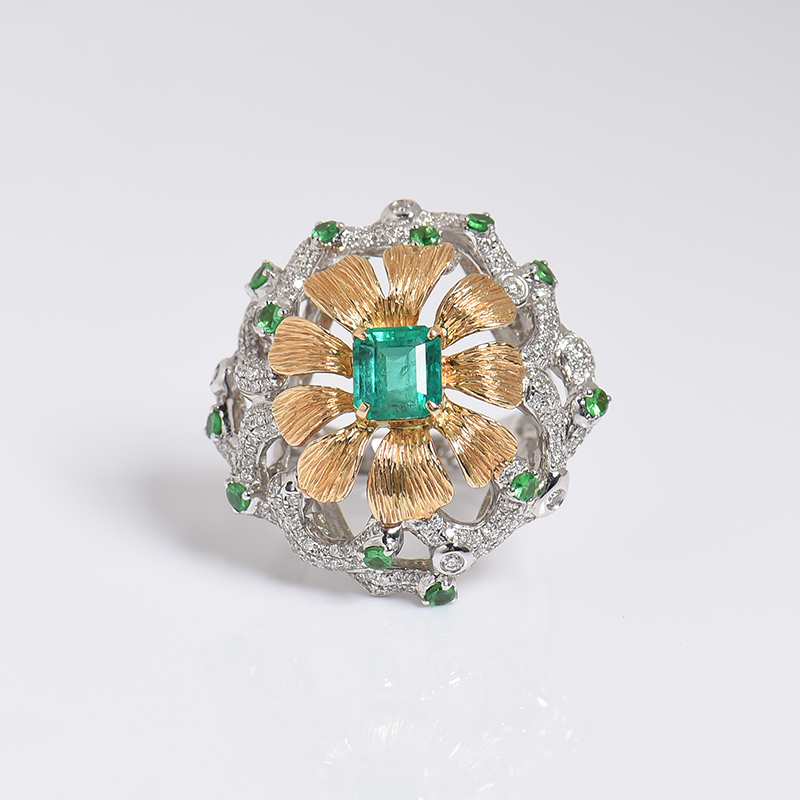 哥伦比亚天然18K白金镶钻鲜绿祖母绿刻面戒指 - 红掌柜