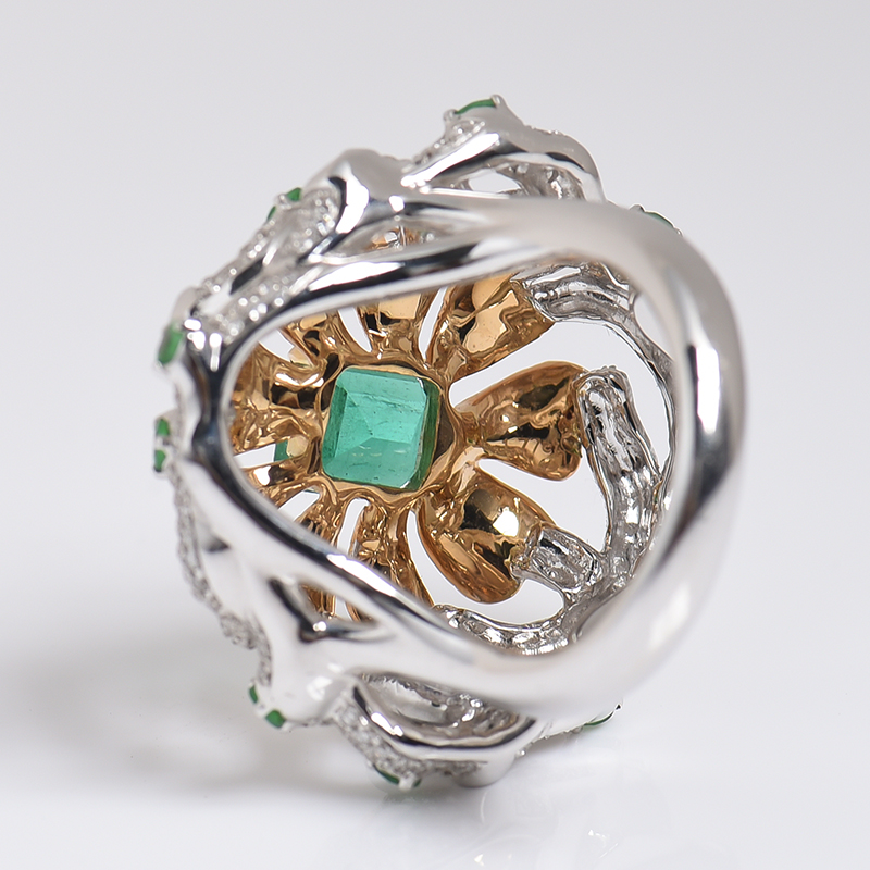 哥伦比亚18K白金镶钻鲜绿祖母绿戒指 - 红掌柜