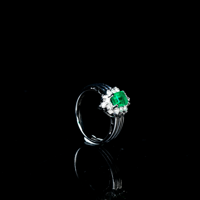 18K祖母绿戒指-红掌柜