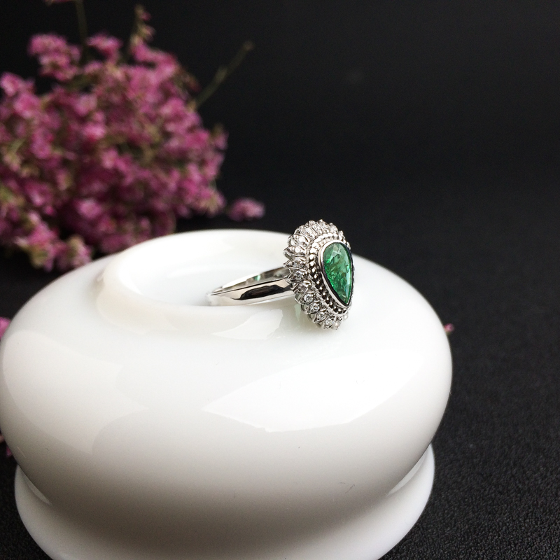 天然18K金镶钻祖母绿戒指 - 红掌柜