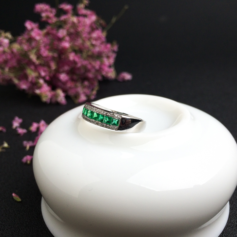 天然18K金镶钻祖母绿戒指 - 红掌柜