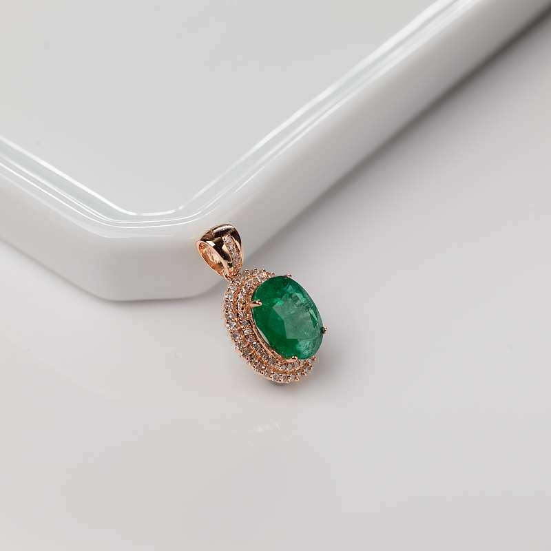 鲜绿祖母绿吊坠-红掌柜