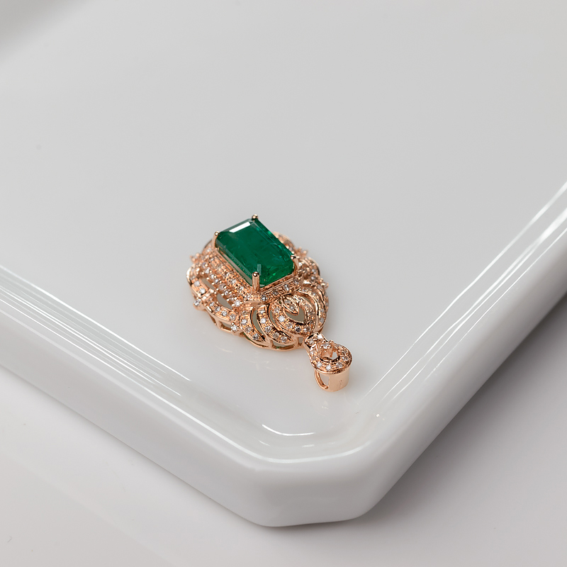 天然祖母绿吊坠-红掌柜