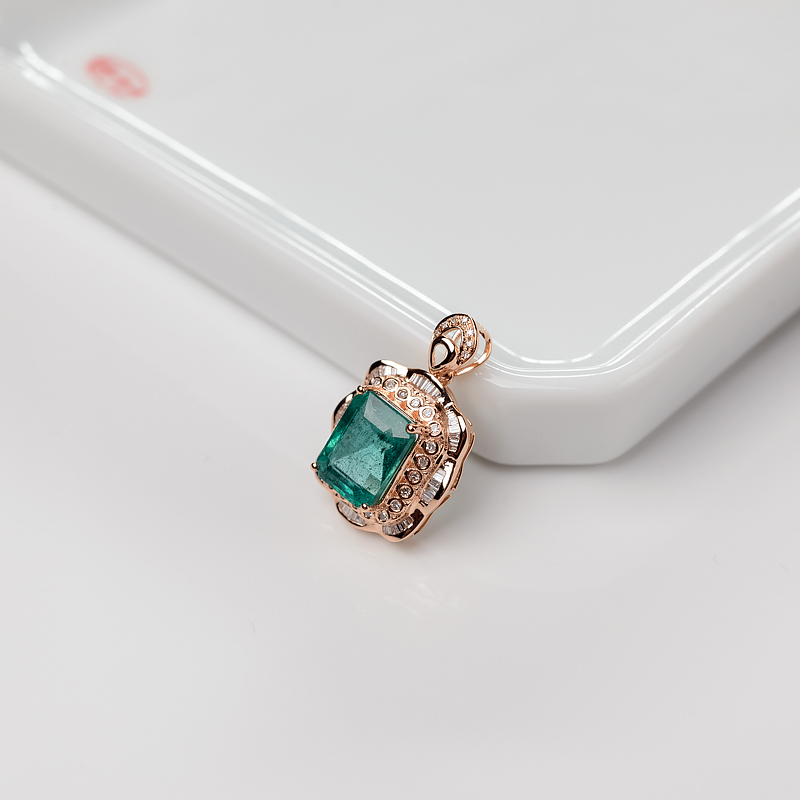 金镶钻蓝绿祖母绿吊坠-红掌柜