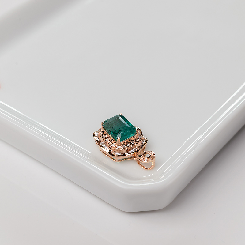 天然祖母绿吊坠-红掌柜