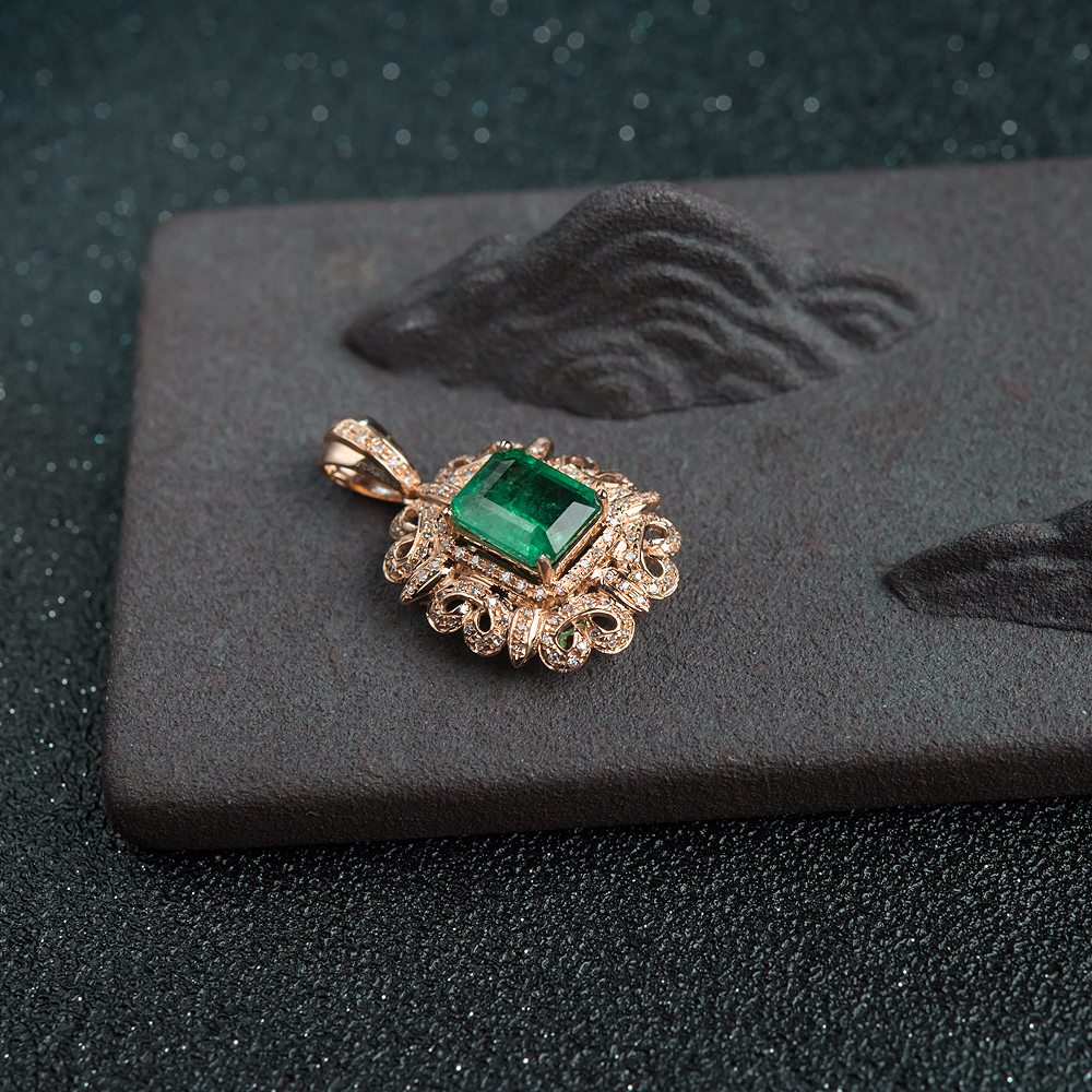 赞比亚鲜绿祖母绿吊坠-红掌柜