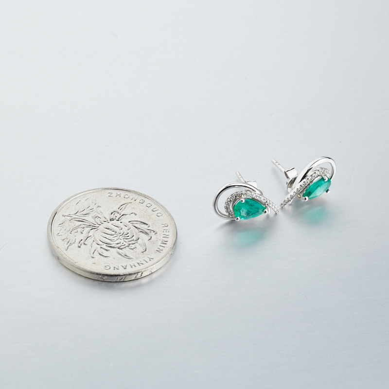 祖母绿耳钉-红掌柜