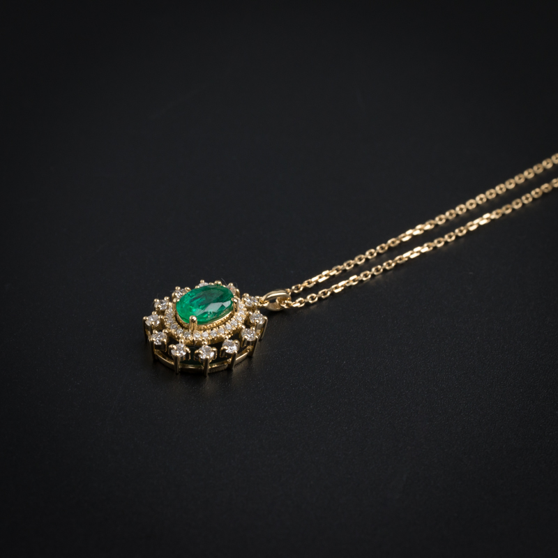 18K金镶嵌祖母绿项链-红掌柜