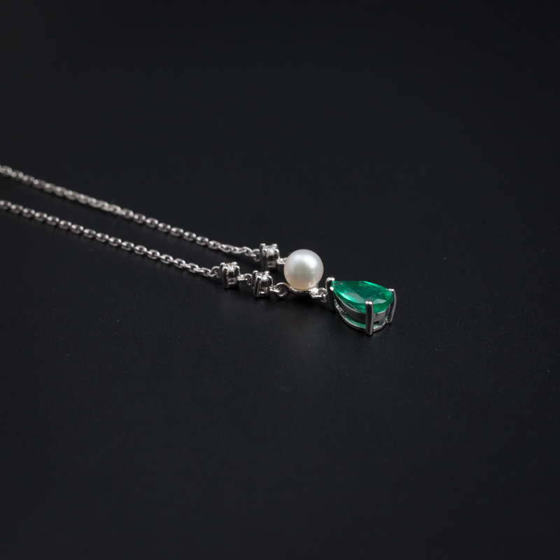 18K金镶嵌哥伦比亚祖母绿项链-红掌柜