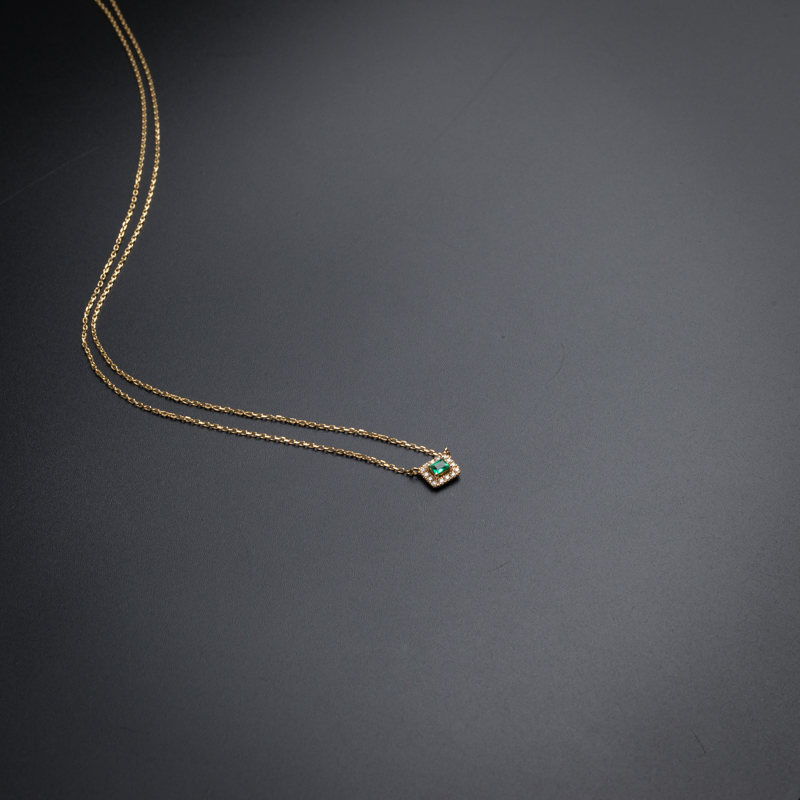 18K金镶嵌哥伦比亚祖母绿项链-红掌柜