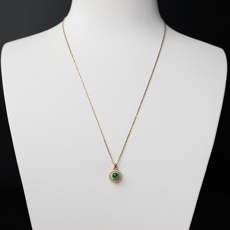 18K金镶钻天然鲜绿祖母绿项链-红掌柜