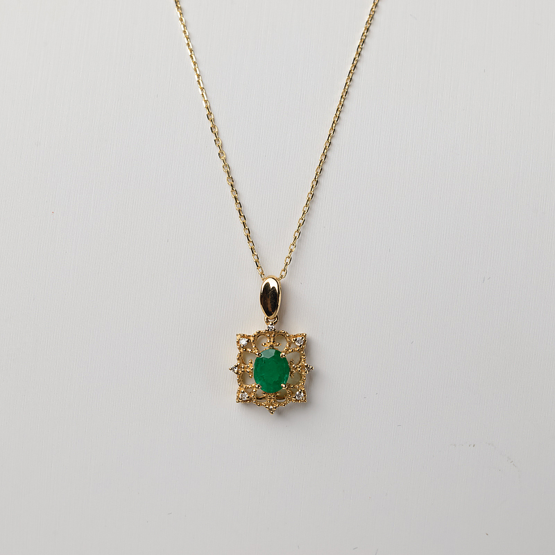 18K金镶钻天然祖母绿项链-红掌柜