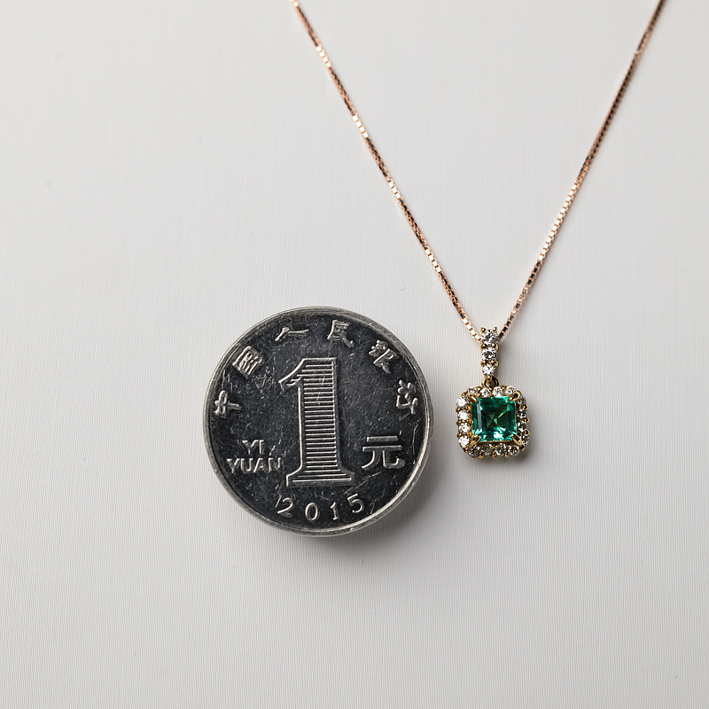 祖母绿吊坠-红掌柜