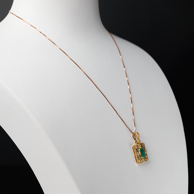 18K金镶钻鲜绿祖母绿吊坠-红掌柜