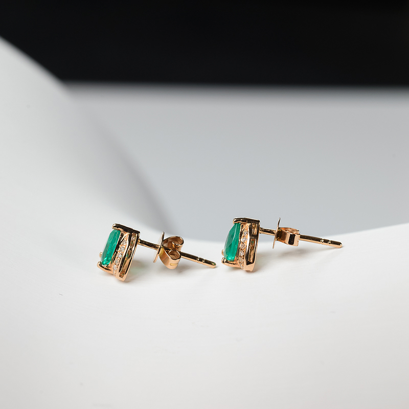 鲜绿祖母绿耳钉-红掌柜