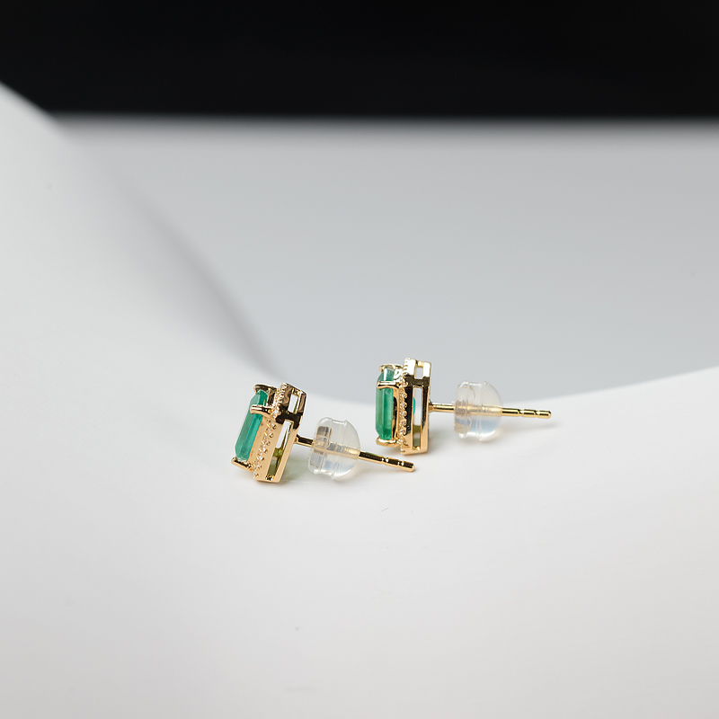 鲜绿祖母绿耳钉-红掌柜