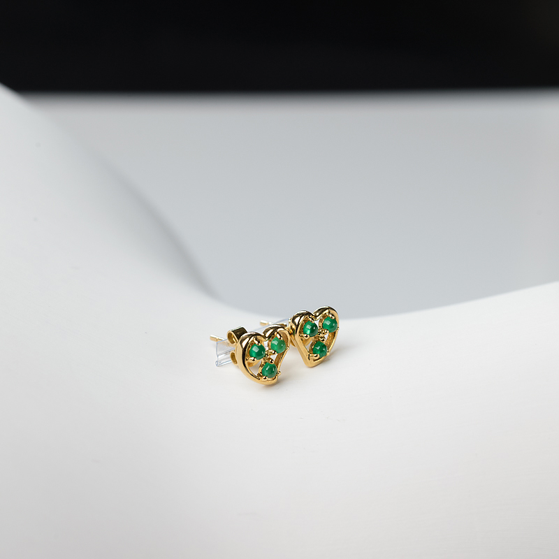 18K金镶鲜绿祖母绿耳钉-红掌柜