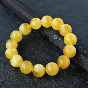 鸡油黄蜜蜡手串