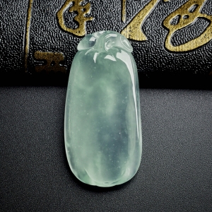 翡翠冰种晴水福瓜吊坠