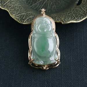 18K金镶翡翠飘绿佛吊坠