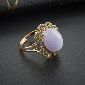 18K金镶钻糯种紫罗兰翡翠戒指