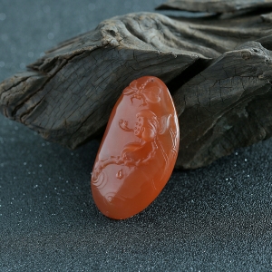 樱桃红南红一品清廉吊坠