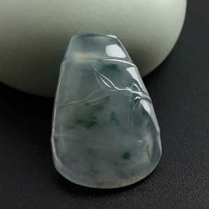 冰种飘蓝花翡翠竹节吊坠