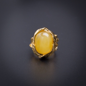 银镀金鸡油黄蜜蜡戒指