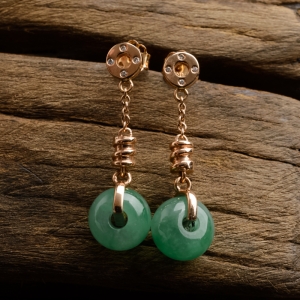 18K金镶钻冰糯种苹果绿翡翠耳环