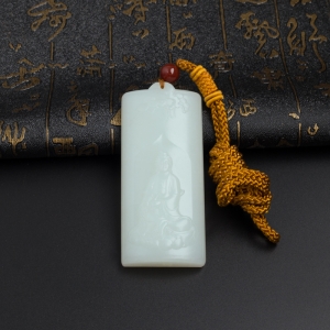 和田玉坐莲观音吊坠