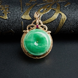 18K金镶糯种苹果绿翡翠平安扣吊坠