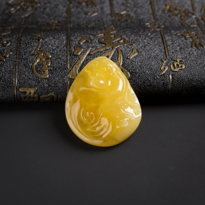 金包蜜鸡油黄古龙吊坠
