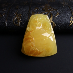 满蜜鸡油黄蜜蜡福在眼前吊坠