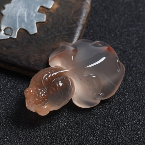 南红冰飘小鱼吊坠