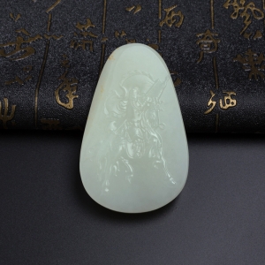 和田玉关羽吊坠