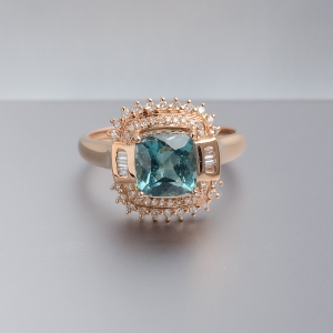 18K金镶钻碧玺戒指