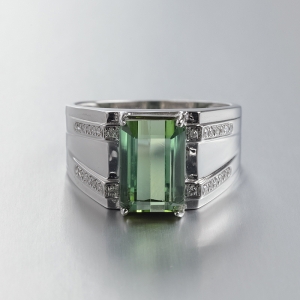 18K金镶钻绿碧玺男戒