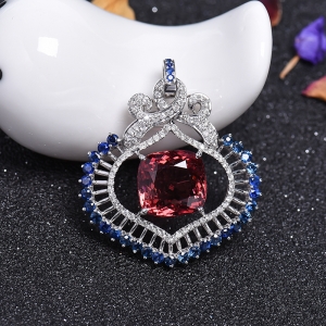 18K金镶钻碧玺吊坠