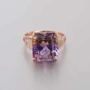 18K金镶钻紫黄晶戒指