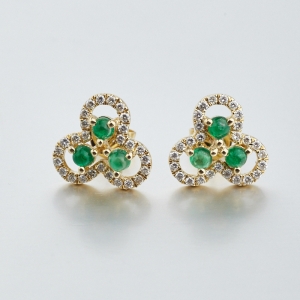 18K金镶钻祖母绿耳钉