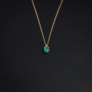 18K金镶嵌祖母绿项链