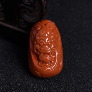 南红兽头吊坠