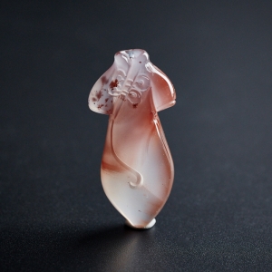 川料冰飘南红旗袍吊坠