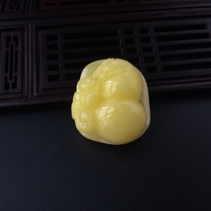 满蜜满黄蜜蜡葫芦吊坠