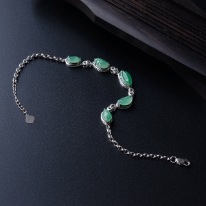 18K镶冰糯种浅绿翡翠手链
