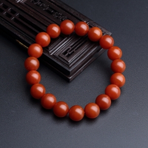 9.5mm柿子红保山南红手串